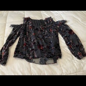 White House black market cold shoulder